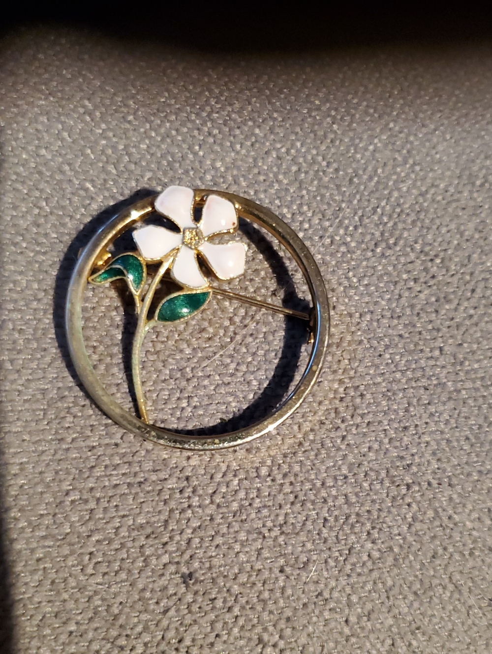 Brooch